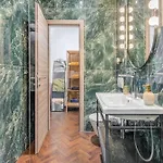 Booza 69 Luxury