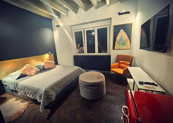 Booza 69 Luxury Apartman *